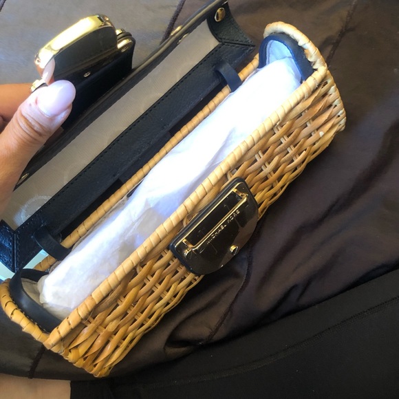 Michael kors clutch purse - Picture 4 of 4